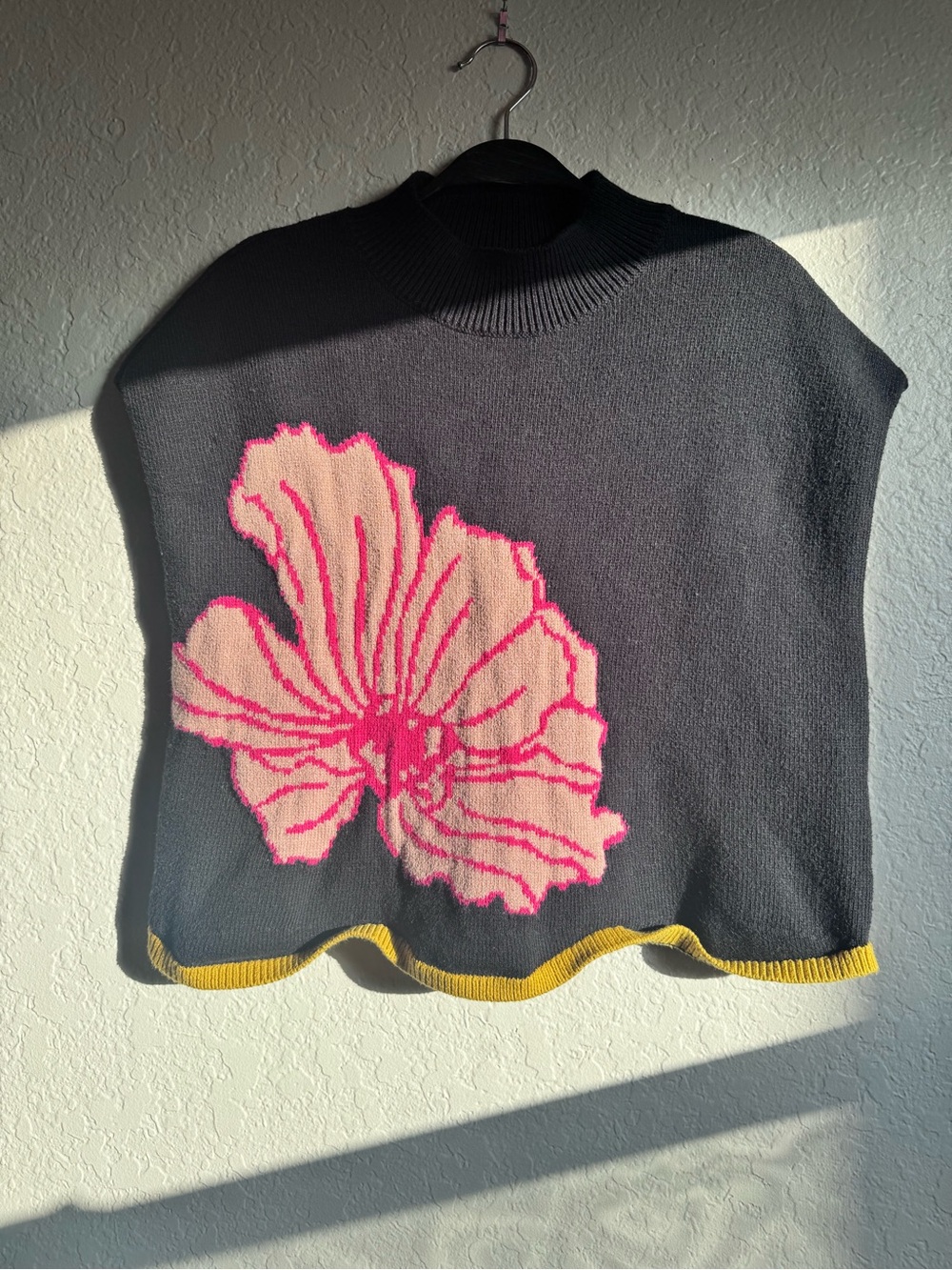 Anthropologie Maeve x Sonal Nathwani Cap-Sleeve Floral Sweater Vest sz L
